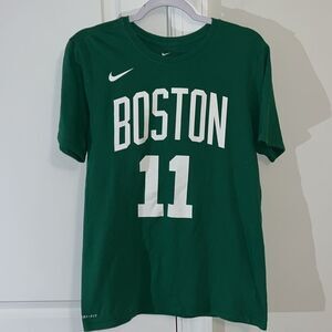 Nike Dri Fit NBA Logo Boston Celtics Jersey T shirt M Men’s The Garden 11